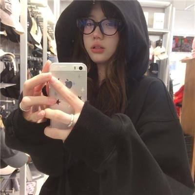 飞女欲潮